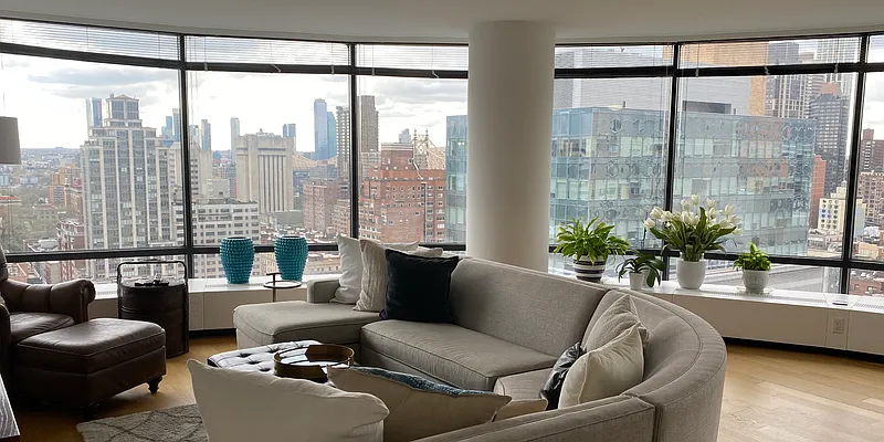 Rented by Douglas Elliman | media 19