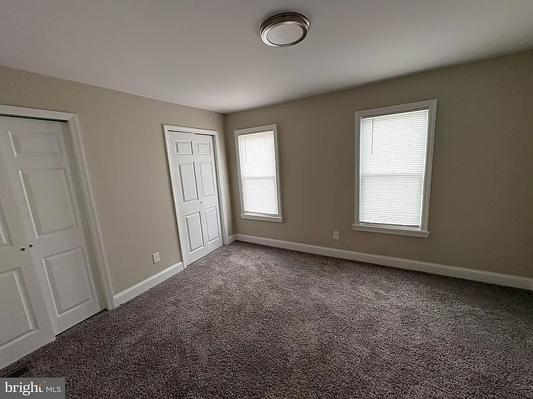 806 High St — Photo 8