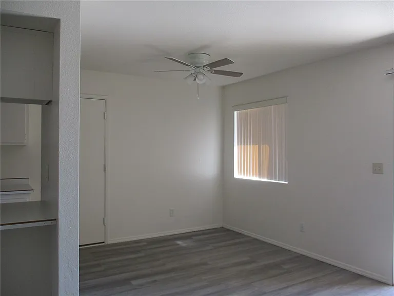 5080 S La Calzada Dr #C — Photo 3