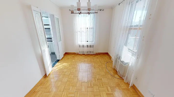 Rented by Metro Garden Realty NYC | media 20