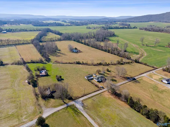 336 Martin Childers Rd, New Hope, AL 35760