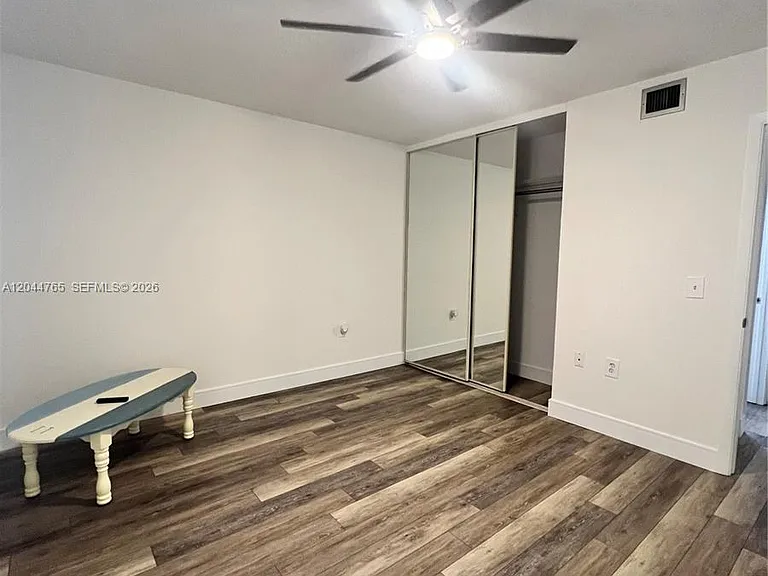 1705 Whitehall Dr #403 — Photo 33