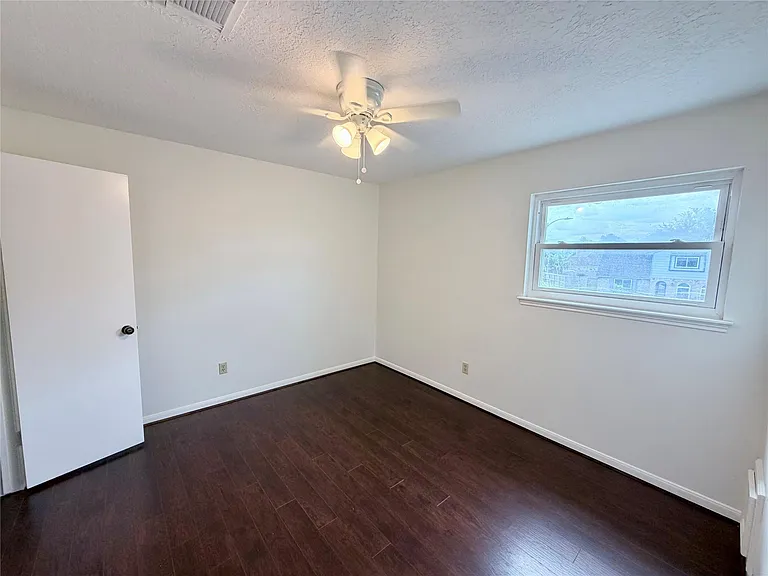 2306 Rushbrook Dr — Photo 20