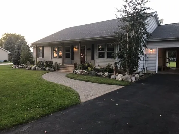 2875 W Dr S, Athens, MI 49011