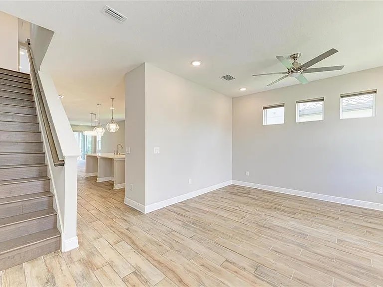 4745 Antrim Dr — Photo 19