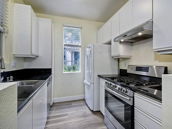 4th image of 10880 Sabre Hill Dr Unit 297