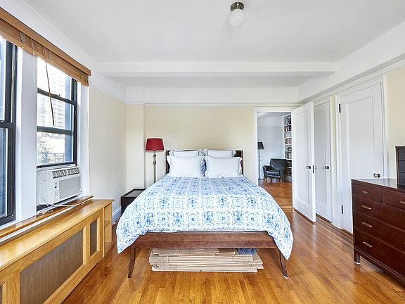 4th image of 123 W 93rd St APT 7A