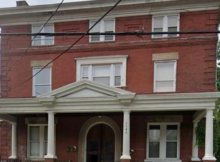 3045 Bergman St #3R, Pittsburgh, PA 15204