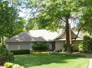 218 Golf Cart Dr, Mayfield, KY 42066