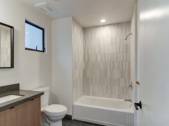 5th image of 4136 30th St #205