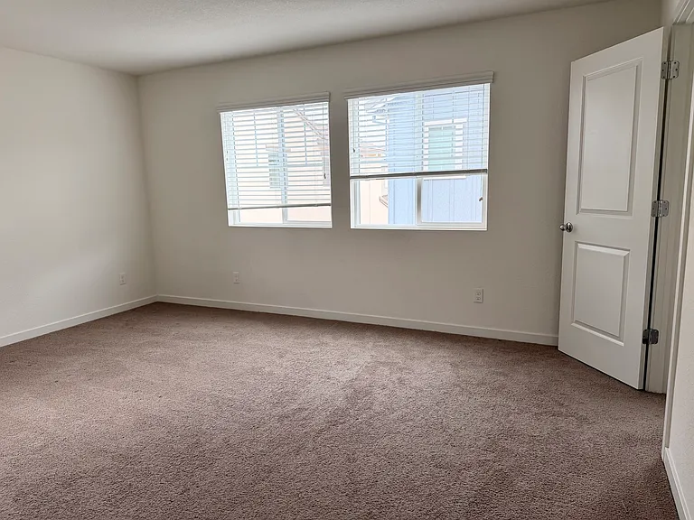 5080 Molino Cir — Photo 9