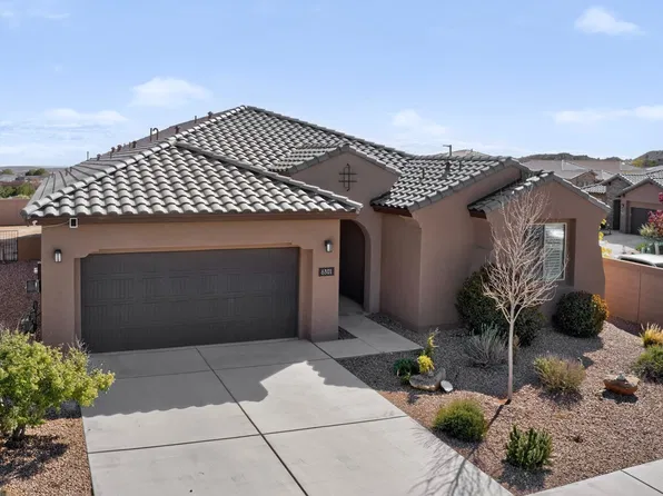 6301 Acadia Ln NE, Rio Rancho, NM 87144