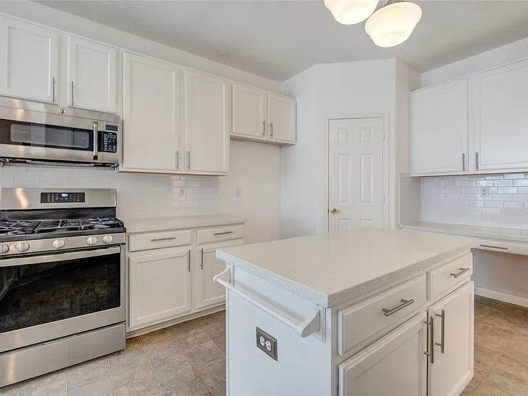 16464 Beewood Glen Dr — Photo 17