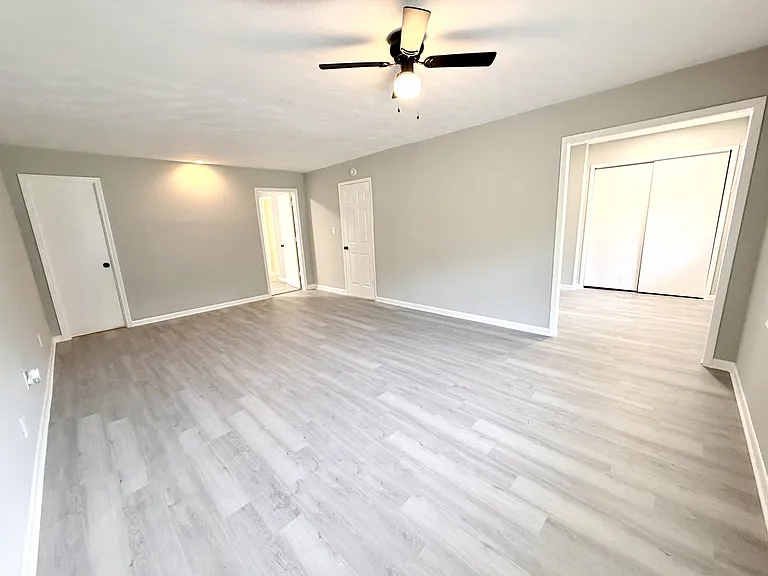 490 Tall Deer Dr — Photo 23