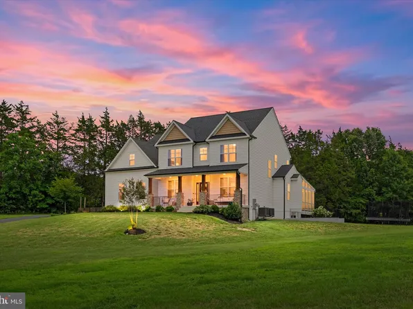 11001 S Abbie Moore Ct, Fredericksburg, VA 22407