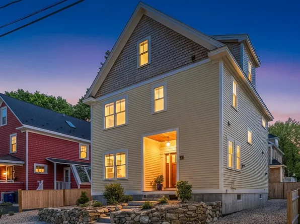 57 Sherburne Avenue, Portsmouth, NH 03801