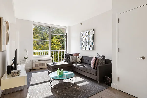 Sold by Compass | media 3