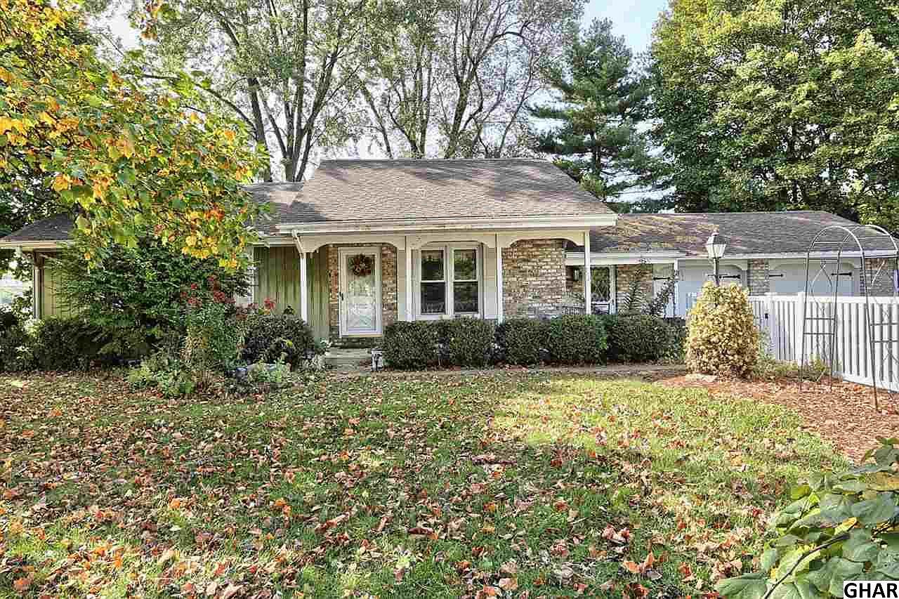 712 Belvedere St, Carlisle, PA 17013 Zillow