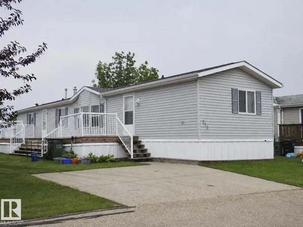 218 Oak Wood Dr NW, Edmonton, AB T6P 0A3