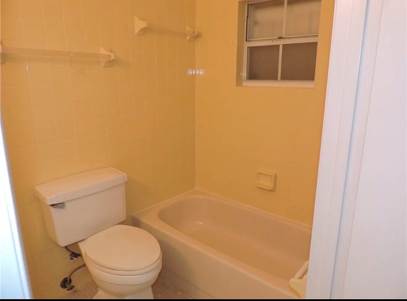2 bed, 1091 sqft, $1,650 — Photo 3