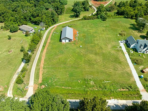 2nd image of Wildcat Creek Wc 851 Blvd