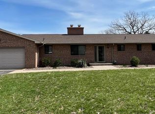 6472 Lombardy Dr, Chelsea, MI 48118