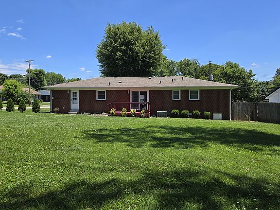 2nd image of 3401 Ginger Dr