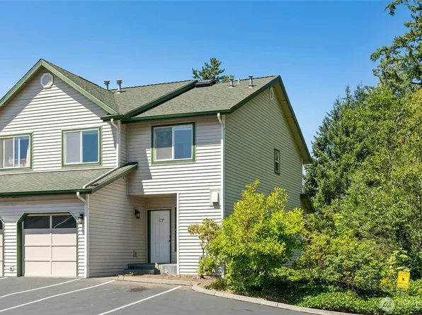 15815 Admiralty Way #C7, Lynnwood, WA 98087