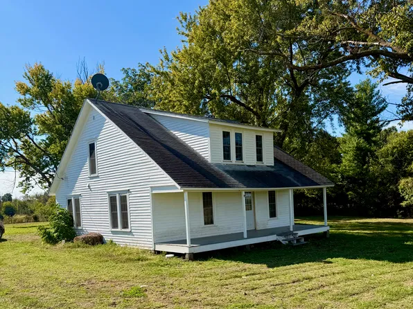 32564 195th Rd, Marshall, MO 65340