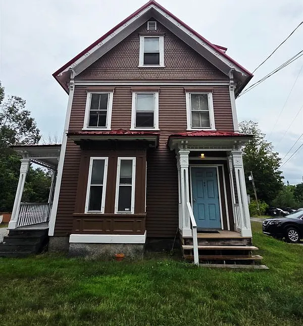 106 W Main St #1