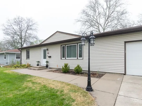 4404 E 137th St, Grandview, MO 64030