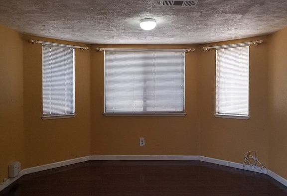 5th image of 14009 Apple Creek Dr