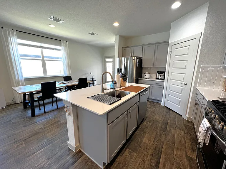 4613 Quarrybank Dr — Photo 11