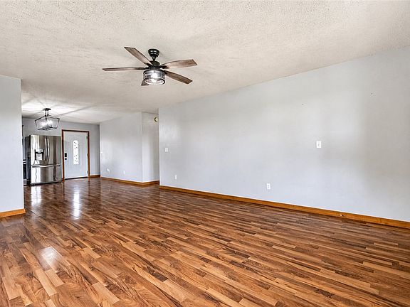 5th image of 7081A S Martin Rd