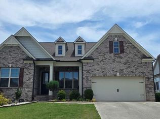 4561 Woodward Walk Ln, Suwanee, GA 30024