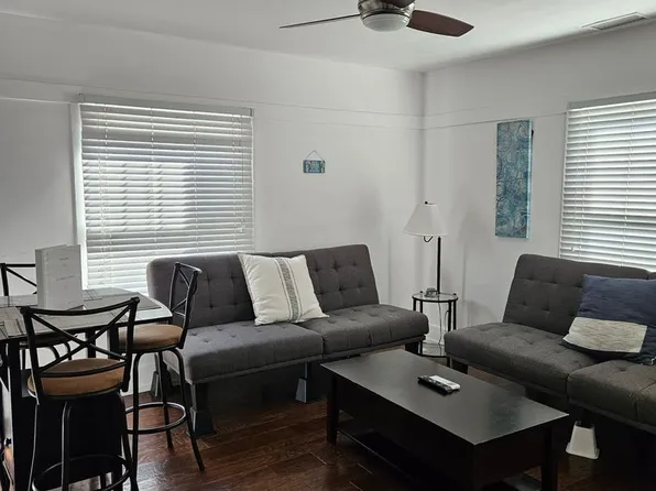 181 Orange Avenue, 181 Orange Ave APT 7, Coronado, CA 92118