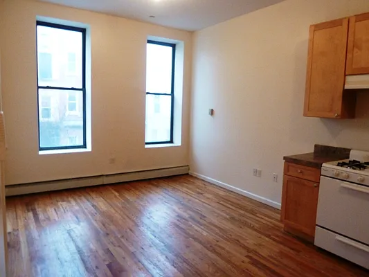 Rented by Safeguard Realty Management | media 22