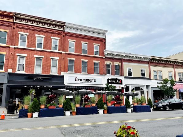 125 E Broad St APT 1