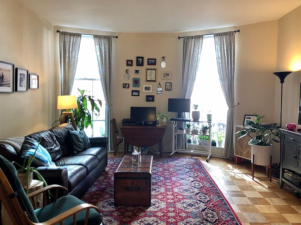 1st image of 27 Bowdoin St APT 2B