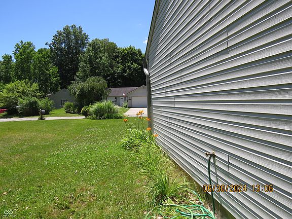 5th image of 8864 Woodpointe Cir