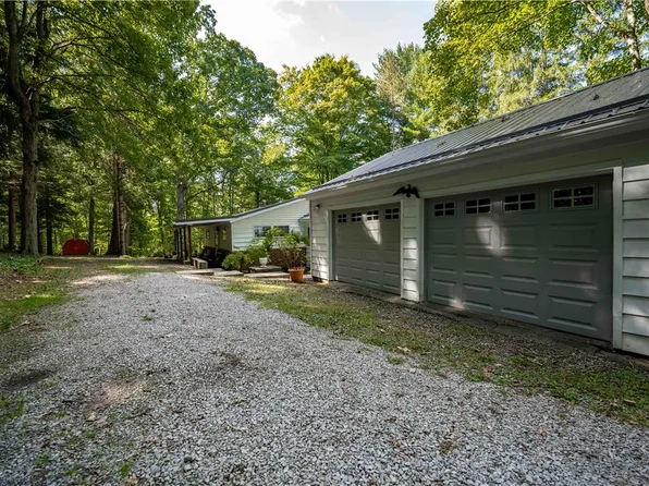 342 Rocky Run Rd, Greensboro, PA 15338