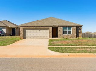 10005 Ruger Rd, Yukon, OK 73099