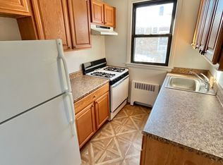 (Undisclosed Address), New Rochelle, NY 10801