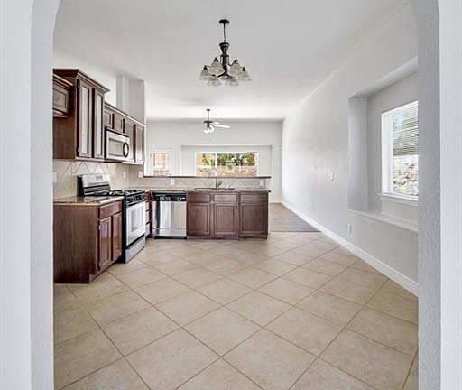 4th image of 13354 Astoria Dr