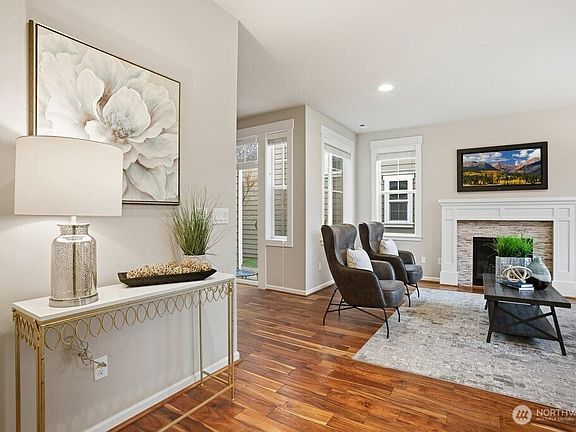 5th image of 4329 186th Place SE