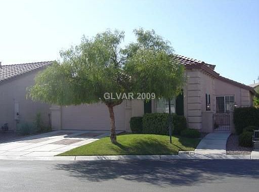 1st image of 8329 Dawn Breeze Ave