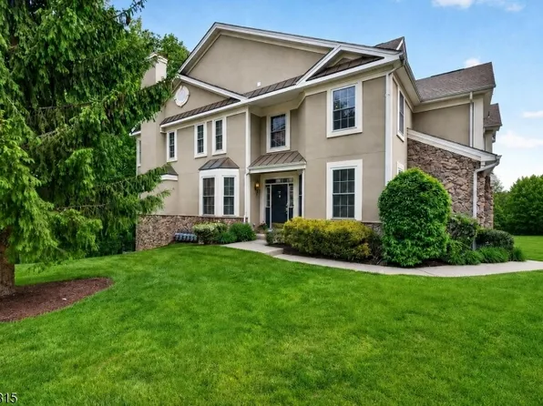 56 Glattly Dr, Denville Twp., NJ 07834