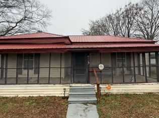228 Rose Ave, Woodbury, GA