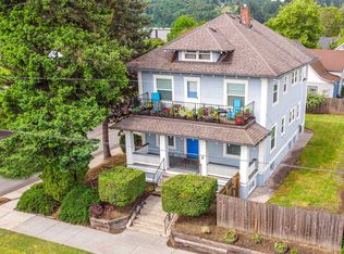 8085 SE 9th Ave, Portland, OR 97202