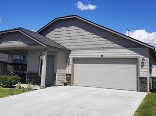 1352 E Nen Dr, Moses Lake, WA 98837